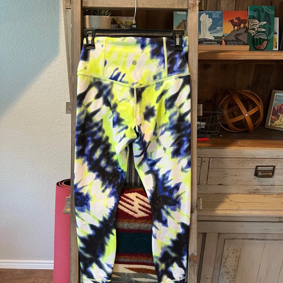 Athleta women’s elation 7/8 tie dye tight size small - Picture 9 of 9